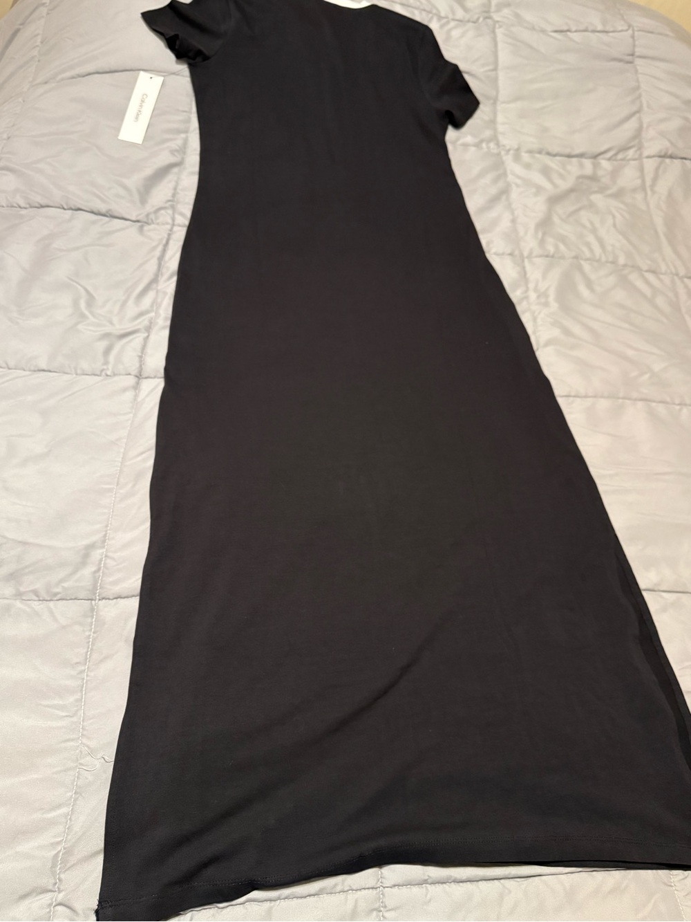 Calvin Klein Black Maxi Dress with White V-Neck and Logo Tape - Picture 2 of 3